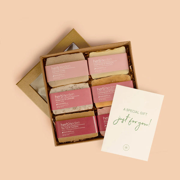 Personalized Mothers Day Gift Boxes for a Memorable Surprise
