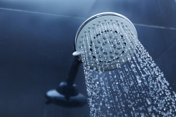 4 Reasons To Take Cold Showers To Improve Your Skin